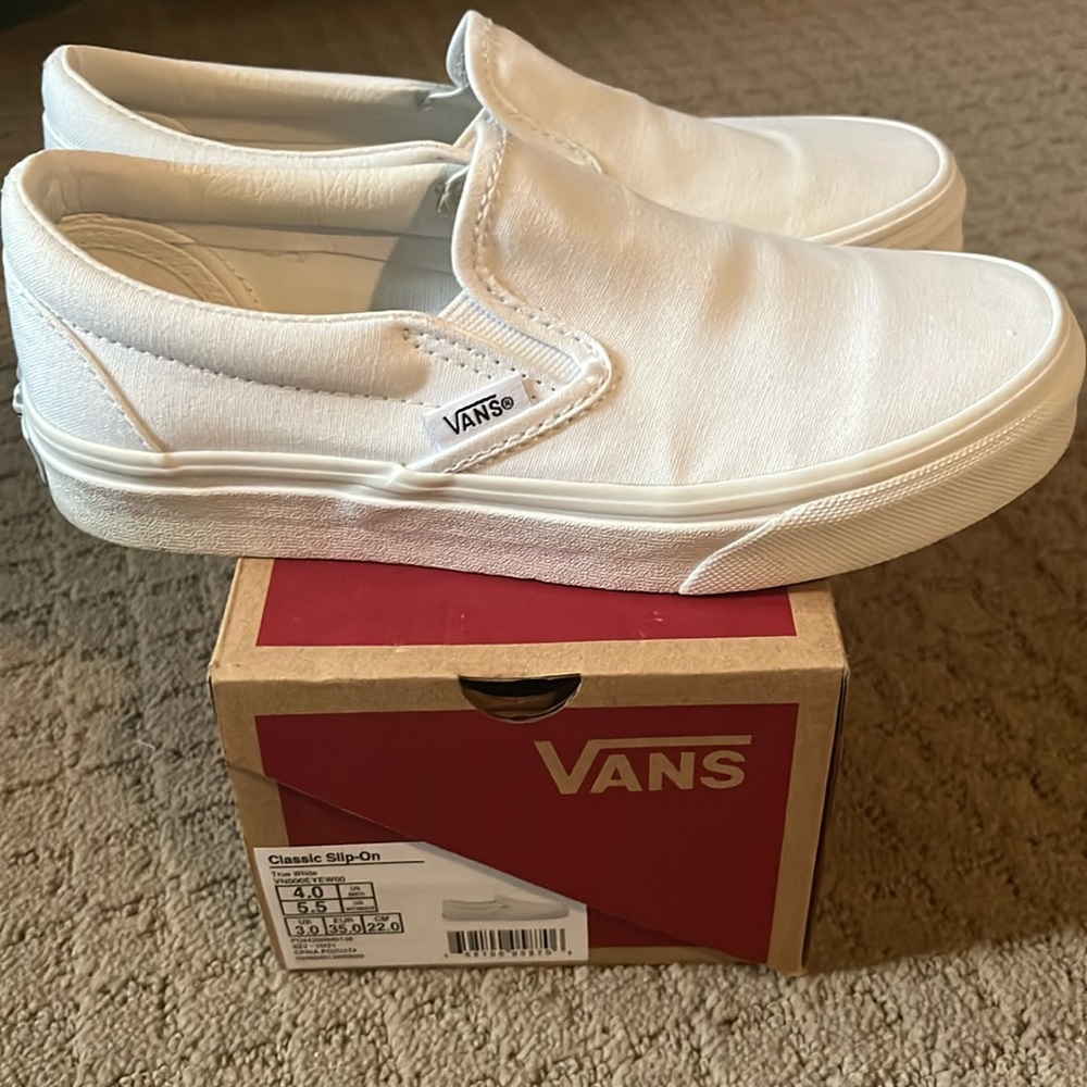 Vans Classic Slip On Shoes - All White, Women Size 5.5/Men 4.